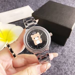 Elegante Reloj de Mujer con Detalles de Diamantes en la Esfera Completa, Correa de Acero Inoxidable, Resistente al Agua - Product Image 2