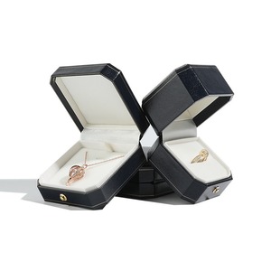 Caja de Joyería de Piel Sintética y Terciopelo con Logotipo Personalizado, Juego de Cajas para Anillos, Aretes, Pulseras y Collares, Caja de Empaque para Joyería de Boda - Product Image 2