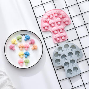 12 pezzi a forma <span class=keywords><strong>di</strong></span> fungo stampo in Silicone semplice vassoio <span class=keywords><strong>di</strong></span> cioccolato ghiaccio per la cottura <span class=keywords><strong>di</strong></span> utensili per torte in resina - Product Image 3