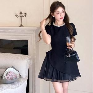 Gaun Pesta Tulle Pendek Model Kerah Mutiara Asimetris dengan Pinggang Teratur dari OUDINA Wholesale untuk Wanita - Product Image 5