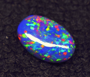 Piedra Preciosa Suelta de Ópalo Multifuego Natural de Alta Calidad Z. R. GEMS & JEWELLERY de 5.3 CT, Cabujón de 16.9*11.2*5.7 mm para la Fabricación de Joyas - Product Image 6