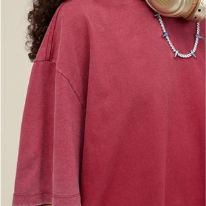 เสื้อยืดผู้ชายแขนสั้นสีไล่ระดับแบบวินเทจ ลวดลายพิมพ์แบบซีดจาง สไตล์สปริง/ซัมเมอร์ ผ้าหนา ทรงหลวม ดีไซน์ทำเก่า - Product Image 3