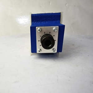 Rxeroth Z2FS10-5-3X/<b>V</b> R900517812 Flow Control FLOW CONTROL - Product Image 5