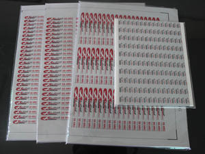 Etiqueta Personalizada Impermeable de <span class=keywords><strong>Color</strong></span> <span class=keywords><strong>Rojo</strong></span> <span class=keywords><strong>para</strong></span> Botellas de Aceite de Motor de Plástico, Impresión de Etiquetas <span class=keywords><strong>para</strong></span> Botellas de Licor en China - Product Image 1