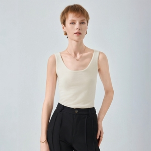Gilet in Cashmere 100% Lavorato a Maglia, Girocollo Senza Maniche da Donna - Product Image 4