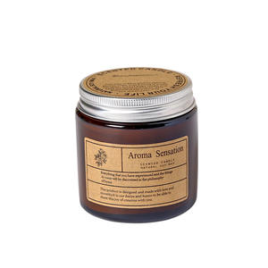 Velas Aromáticas Hechas a Mano de Marca Privada al por Mayor |   Velas Aromáticas de Cera de Soja en Botellas de Vidrio Ámbar con Tapa Metálica Personalizada para Hotel - Product Image 1