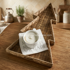 Bandeja de Ratán con Forma de Árbol de Navidad, Decoración Ecológica de Estilo Rústico Francés, Color Personalizable, Bandeja para Dulces Navideños - Product Image 3