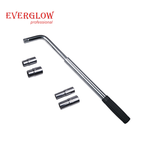 Haute qualité, vente en gros, nouveau design, vis papillon, chaîne, tuyau, clé universelle avec matériau en acier au carbone - Product Image 3