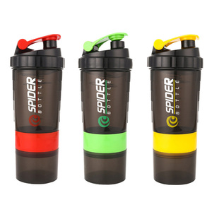 Vente en gros de couleurs et logo personnalisés 550ml <span class=keywords><strong>Blender</strong></span> d'entraînement sportif en plastique gratuit de grande capacité <span class=keywords><strong>Shaker</strong></span> de protéines <span class=keywords><strong>Shaker</strong></span> de bouteille Gym - Product Image 1