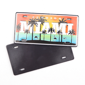 Venta al por mayor personalizado impreso aluminio metal Miami ciudad nombre coche matrícula recuerdo nevera imán - Product Image 2