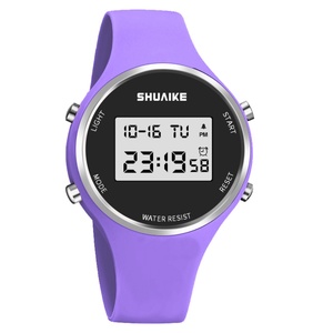 Montre numérique LED SHUAIKE pour filles, nouveau style, bracelet en silicone souple, étanche, chronomètre sportif pour femmes, vente en gros - Product Image 5