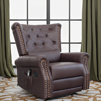 Antiker Luxus-Sessel mit Hoher Rückenlehne und Flügeln, Robuster Relaxsessel, Vintage-Leder mit Knöpfen, Rollarmlehnen, Modernes Design aus Holz