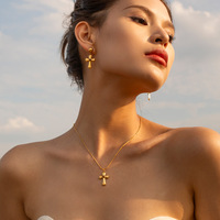 BJG0410N collier croix en acier inoxydable or 18 carats bijoux à la mode pour femmes pour les mariages fêtes fiançailles