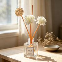 Coffret Cadeau Promotionnel Parfum d'Ambiance Naturel Longue Durée 50ml Diffuseur à Bâtonnets Parfumés avec Emballage Floral