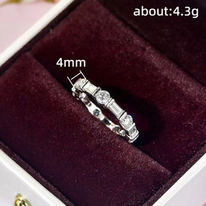Anello Unisex dal Design Rettangolare, Anello Impilabile per Uomo e Donna - Product Image 5