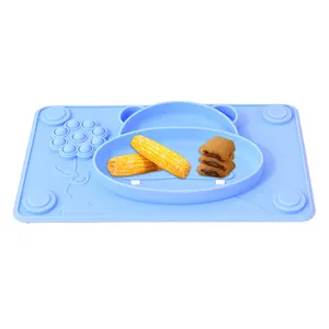 Non slip high quality baby silicone training feeding tableware set children favorite divided plate with placemat