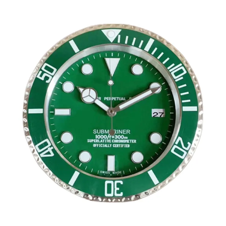 The Second Generation Green Water Ghost Ditong Silent Luminous Wristwatch Big Clock GMT Wall Clock
