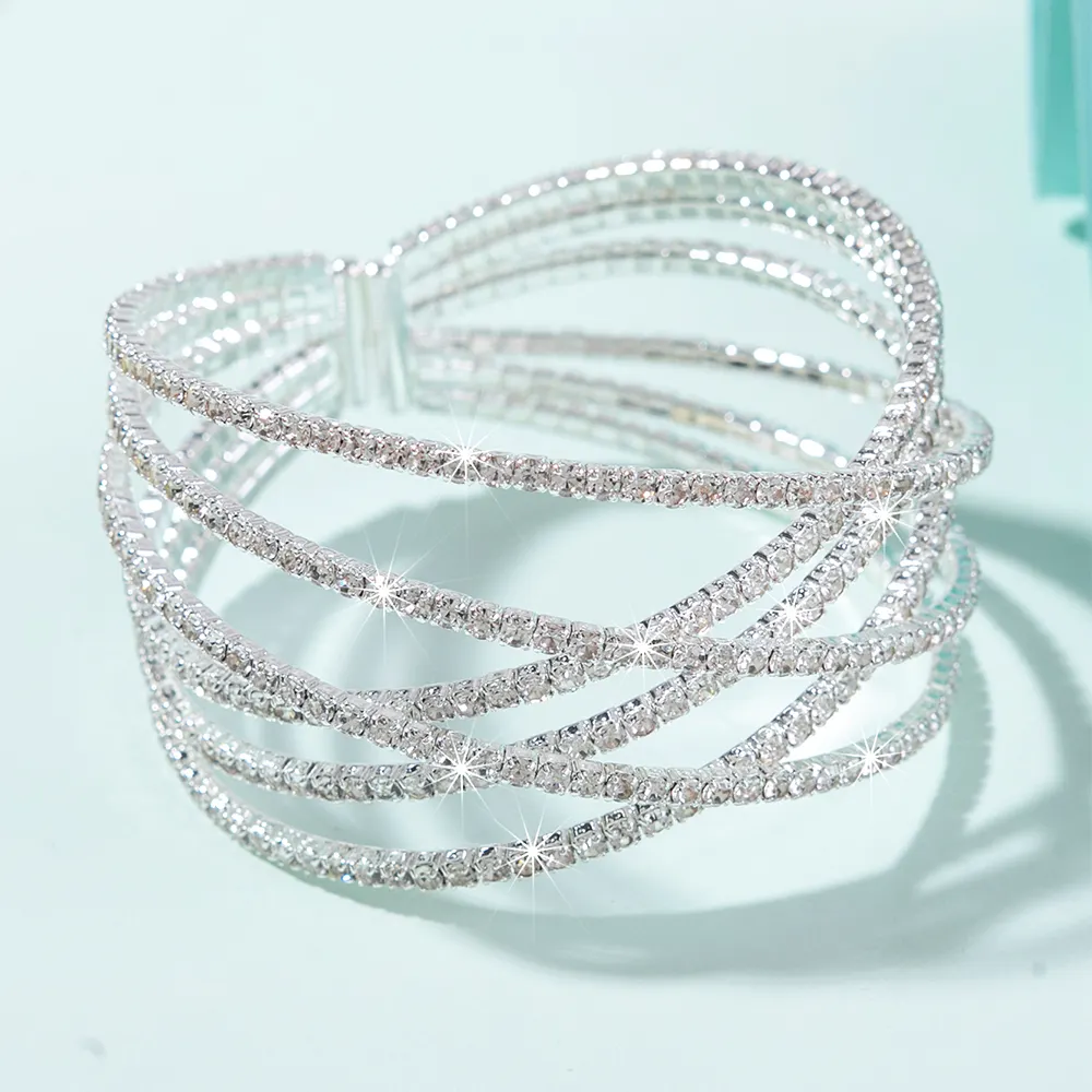 2024 Nieuwe Strass Manchet Multi Layer Armband Vrouwen En Amerikaanse Diamanten Armbanden Zilveren Armbanden Staaldraad Groothandel