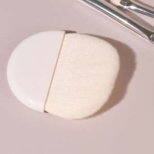 Ensemble de pinceaux de maquillage de voyage professionnel, personnalisation privée, pinceaux pour fond de teint, anticernes, pinceaux compacts portables, pinceaux de maquillage pratiques - Product Image 4