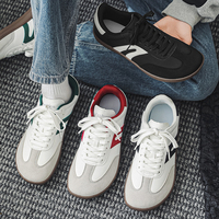 Chaussures de sport décontractées rétro en microfibre de haute qualité, respirantes, en maille douce, antidérapantes, à lacets, style académie, pour la marche