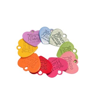 Porte-clés pendentif cœur en alliage de zinc coloré, texte anglais couleur bonbon, double face, accessoire de voiture, usage public - Product Image 5