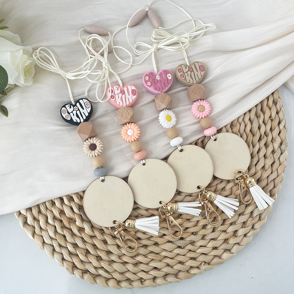 Tongxin Pencil Silicone Beaded Lanyard Apple Shape Pendant Badge Keychain for Teachers Day Gifts Image 2