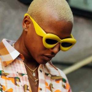 Gafas de Sol de Moda al por Mayor, Estilo Y2K, Montura Grande en Forma de Labios, Protección UV400, Coloridas, Tipo Ojo de Gato para Mujer - Product Image 4