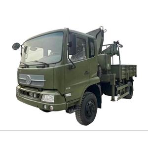 משאית דונגפנג 6x6 שטח 5-8 טון עם מנוף מתקפל 6AWD מנוף זרוע מתקפלת המותקן על משאית - Product Image 1