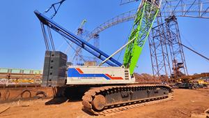 Grue sur chenilles Zoomlion de 260 tonnes de 2013 en stock - Product Image 3