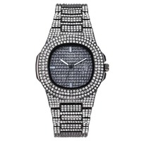Montre à quartz M0715 avec boîtier en alliage, design entièrement serti de diamants, en acier inoxydable, lumineuse, étanche, cadran en verre, pour affaires