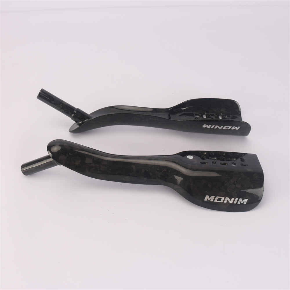 Winowsports 新登場 カーボンファイバー製 自転車用DHバー/TTハンドル