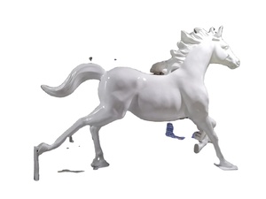 Escultura de Caballo Grande de Resina Duradera Personalizada para Plaza Comercial y Exhibición en Vestíbulo de Lujo - Product Image 1
