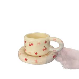 Stile coreano in ceramica dipinto a mano piattino tazza <span class=keywords><strong>da</strong></span> caffè ad alto valore di colore per tè pomeridiano <span class=keywords><strong>piattini</strong></span> <span class=keywords><strong>da</strong></span> tè in ceramica impastati a mano - Product Image 5