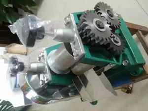 Sugarcane <b>Extractor</b> Engine Motor Core Components Juicer Sugar Cane <b>Juice</b> Crusher Machine 304 Stainless Steel 0.35kW 220/380V - Product Image 3