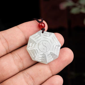 Colgante de Jadeíta Natural de Myanmar con los Cinco Elementos y los Ocho Trigramas, Estilo Chino, con Certificado de Tasación HJ56 - Product Image 3