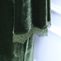 Vente en gros d'Abaya en velours et dentelle pour l'automne et l'hiver, robe islamique élégante et modeste pour femmes musulmanes, broderie florale, ensemble assorti avec hijab