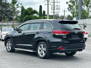 <span class=keywords><strong>Toyota</strong></span> <span class=keywords><strong>Highlander</strong></span> 2.0T 4WD Édition Luxe 7 places SUV <span class=keywords><strong>2018</strong></span>, cuir clair, turbo essence, norme nationale V, <span class=keywords><strong>occasion</strong></span> - Product Image 5