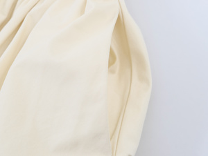 TAOP&ZA Nouvelle Collection Printemps/<span class=keywords><strong>Été</strong></span> 2026 – <span class=keywords><strong>Jupe</strong></span> <span class=keywords><strong>Mini</strong></span> Plissée Tulipe Style Ballon avec Boutons et Fermeture Éclair pour Femme 8372116 8372114 - Product Image 4