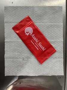 Paquete de toallitas húmedas de limpieza de viaje suaves no tejidas desechables de una sola pieza con estampado personalizado para limpieza de restaurante - Product Image 4