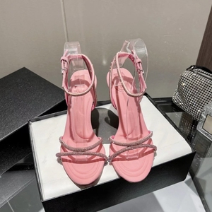 Escarpins à talons hauts pour femmes, talons aiguilles élégants pour les fêtes et le bureau, design confortable à enfiler, idéal pour les occasions formelles et décontractées - Product Image 4