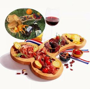 Planche à découper en bois massif amusante et créative, forme unique, pour fruits, collations, charcuterie, fête, farce, cadeau rigolo - Product Image 2