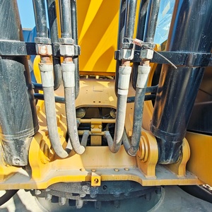 รถขุดตีนตะขาบมือสอง Caterpillar 320D2 ขนาด 20 ตัน สำหรับงานเทศบาล ใช้งานน้อย ทนทาน แรงสูง - Product Image 4