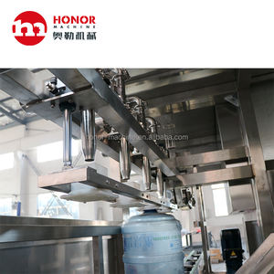 Machine de remplissage automatique de bouteilles en <span class=keywords><strong>plastique</strong></span> de 5 18 19 <span class=keywords><strong>litres</strong></span>, machine de remplissage de bouteilles d'eau minérale - Product Image 3