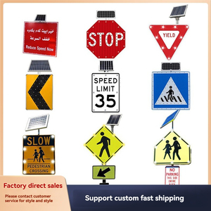 ODM Fabricant Panneau d'affichage à LED étanche IP65 en aluminium Flèche de signalisation de trafic extérieur pour avertissement routier Pas de stationnement Route lente - Product Image 2
