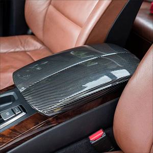 Cubierta de reposabrazos de coche de fibra de carbono para <span class=keywords><strong>BMW</strong></span> X5 <span class=keywords><strong>X6</strong></span> E70 E71 2008 <span class=keywords><strong>2009</strong></span> 2010 2011 2012 2013 accesorios interiores Kit de decoración - Product Image 2