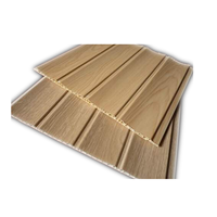 Panneau décoratif de plafond en PVC brillant moderne, imperméable, résistant à l'humidité, ignifuge, durable, pour chambre à coucher, hôtel, insonorisant