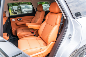 <span class=keywords><strong>Venta</strong></span> de Autos Usados <span class=keywords><strong>Baratos</strong></span> 2026 Leapmotor C16 LiDAR SUV 280km EV Puro 1.5L con Extensor de Rango Espacioso, Estable y Confiable Batería de 38.7kWh - Product Image 4