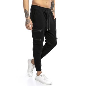 Pantalones de chándal deportivos de algodón Unisex ajustados al por mayor, pantalones largos acampanados de estilo coreano personalizados, forro polar apilado con múltiples bolsillos - Product Image 4