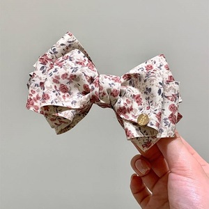 Élégante Pince à Cheveux Banane Rétro en Tissu à Nœud Floral pour Femme, Décoration Capillaire Décontractée, Accessoires Cheveux en Gros - Product Image 4