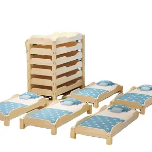 Cama de malla apilable para niños de jardín de infantes, cama de descanso para el almuerzo, cama de plástico transpirable para dormir, cunas de guardería para chico